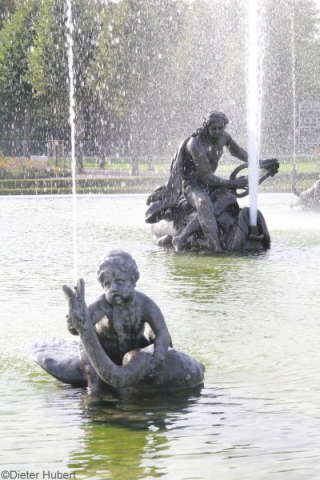 Figuren des Arionbrunnens
