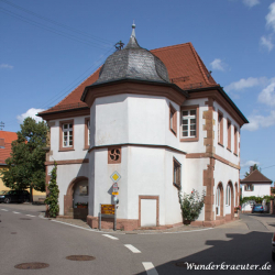 Altes Rathaus in Weyher - Bild Dieter Hubert