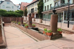 Zwölfröhrenbrunnen - Quellbrunnen der Mümling